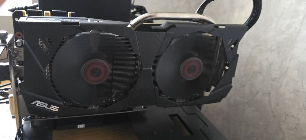 Видео карта Asus GTX 970, 4GB GDDR5 Nvidia GeForce