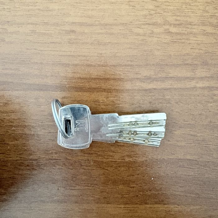 Сердцевина для замка б/у