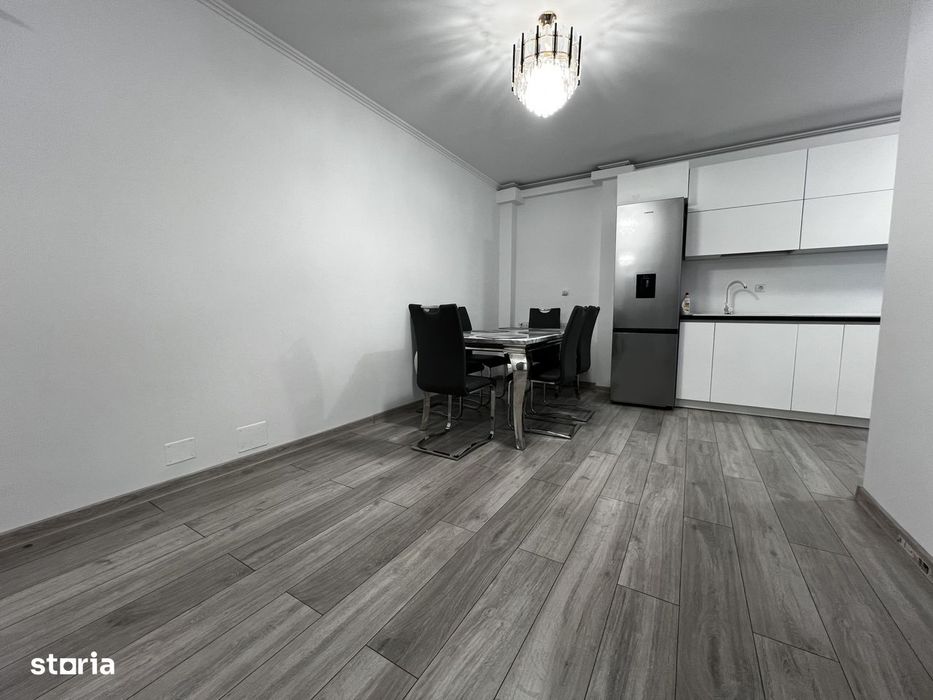 Apartament de 3 camere, 57 mp, parcare, zona Sesul de Sus