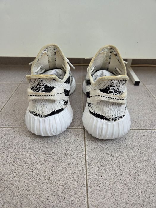 Adidas Yeezy Zebra v2
