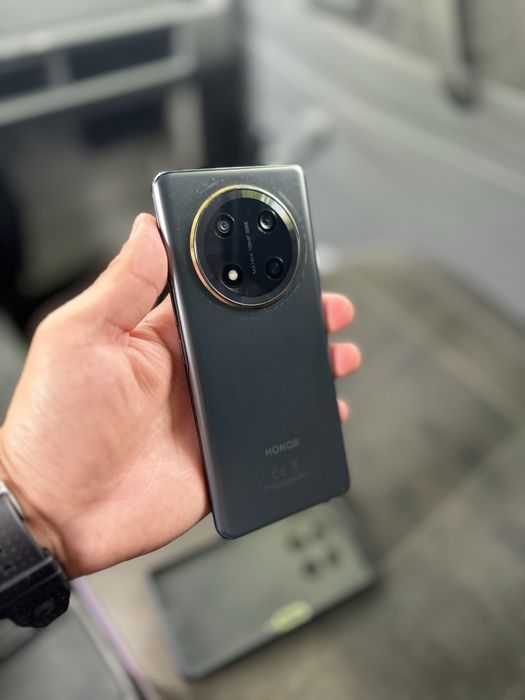 Honor x9c 8/256 telefon sotiladi