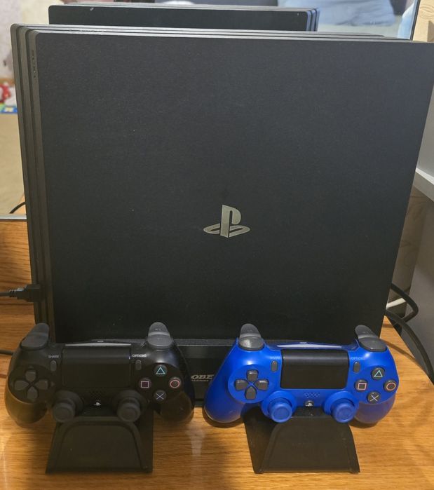 Playstation 4 pro 1tb
