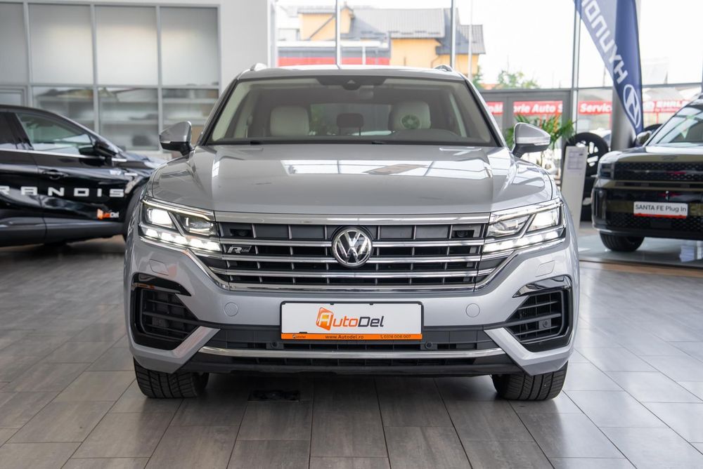 Volkswagen Touareg Volkswagen Touareg 3.0 V6 TDI 4Motion DPF Automatik R-Line / Cameră