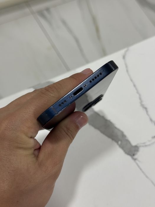 Iphone 13 128 Gb / Neverlocked / baterie 100% /