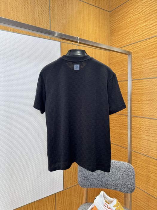 Tricou Louis Vuitton Calitate Premium