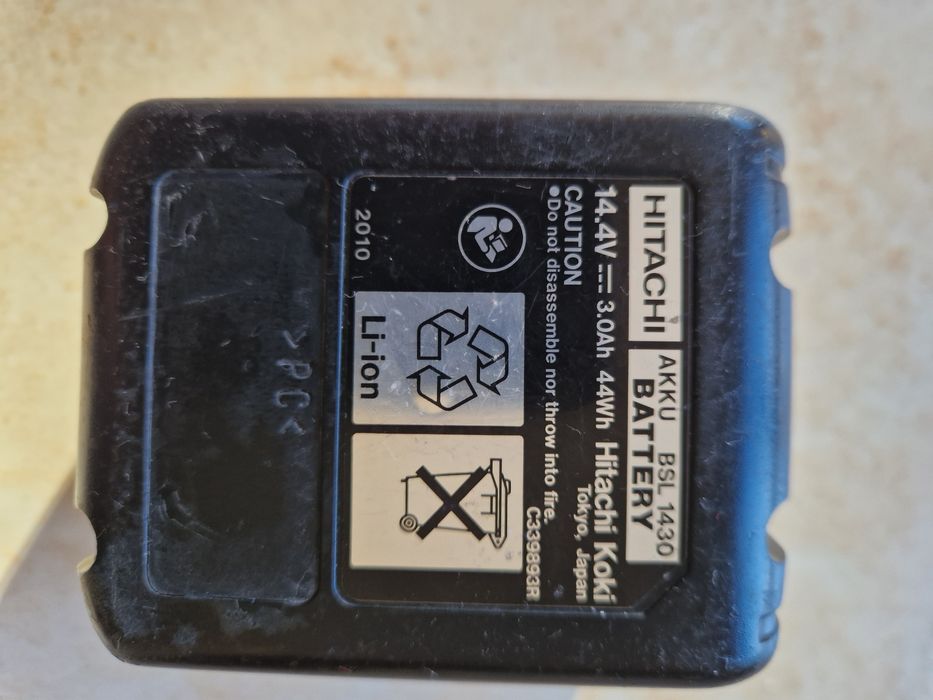 Hikoki UC YSL 3 , BSL 1430  - incarcator si acumulator