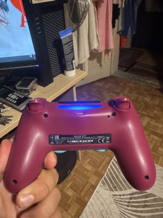Ps4 контролер чисто нов