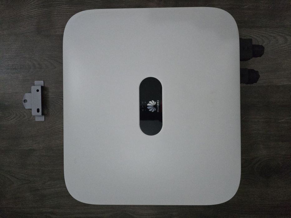 Invertor Huawei trifazat 6kw + smartmeter