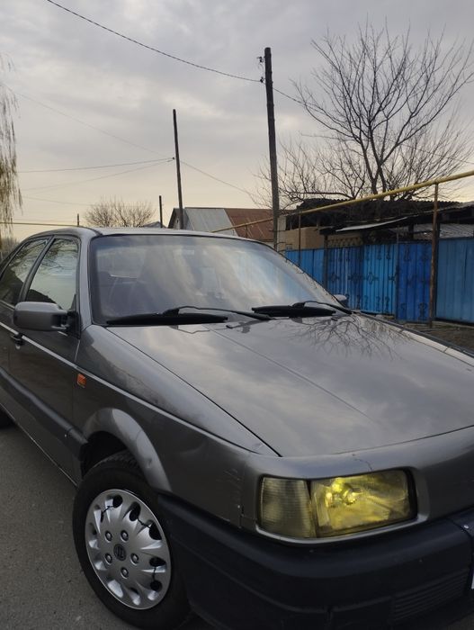 Пассат б3 в хорошем состояние
