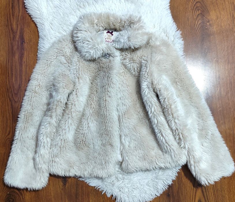 Blanita/haina blana marimea XS-S