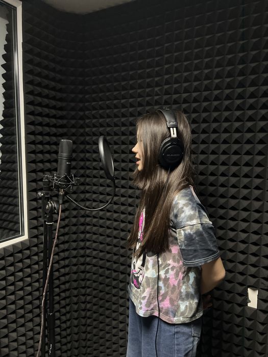 Өлең жазу студиясы