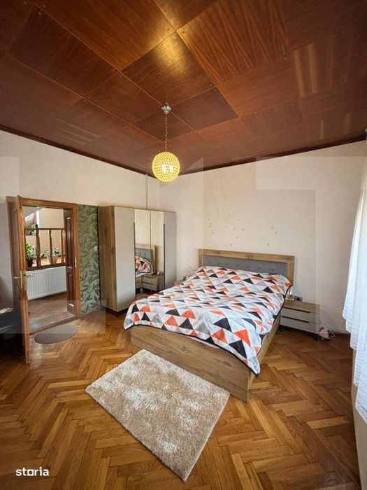 Casa moderna, cu sauna, 7 camere, pompa de caldura si panouri fotovolt