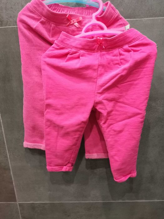 Дрешки ЕСЕН-ЗИМА, размер 80/86 -зимно яке, бодита,ръкавички,шапка и др