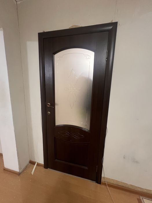 Продам межкомнатные двери