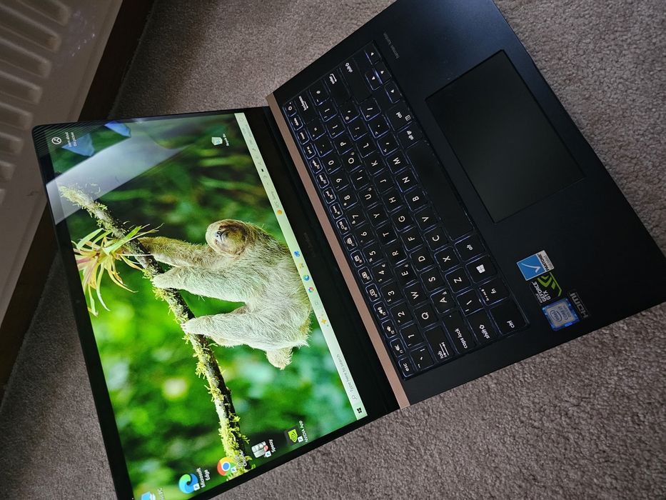 Asus  zenbook I7