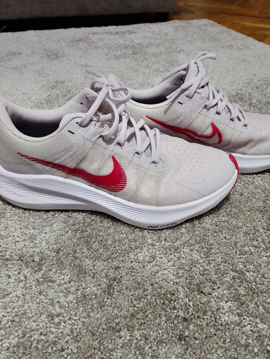 Дамски маратонки Nike