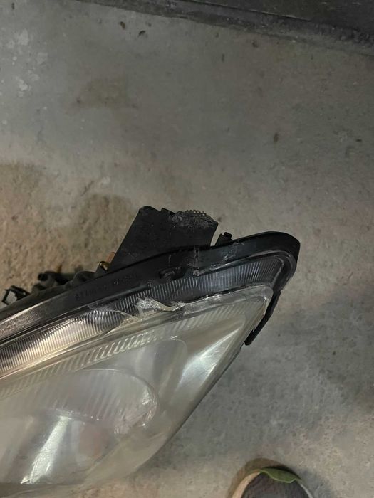 Фар за Сузуки Суйфт 1.3 / 2006г.