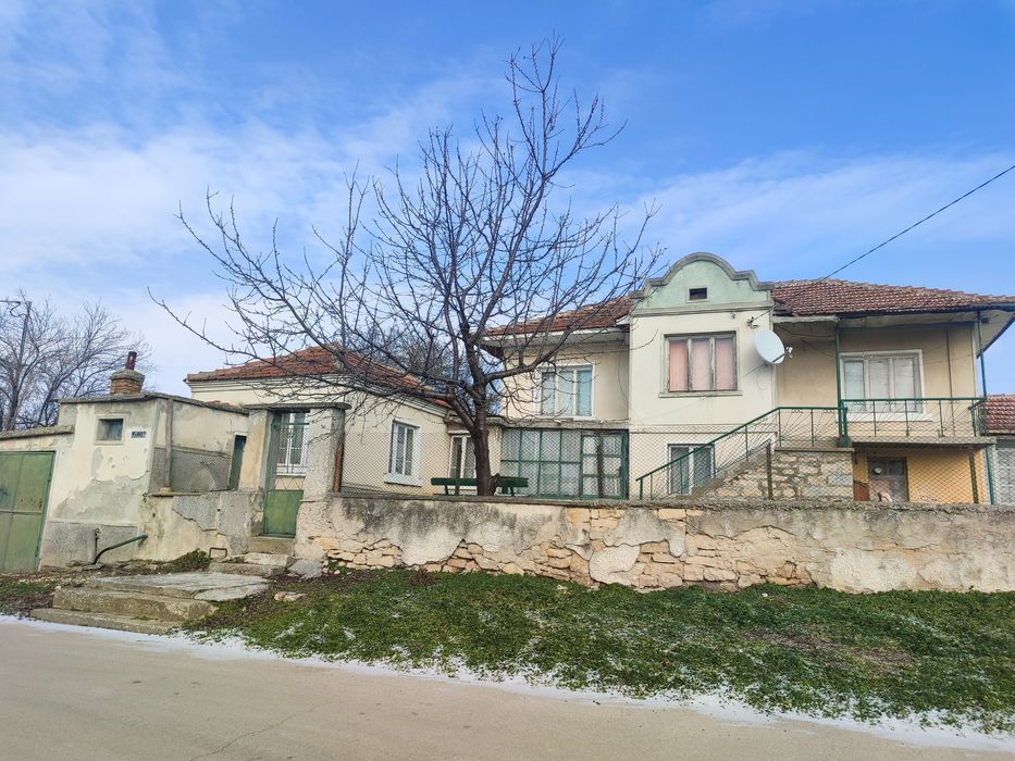 Къща в село Чернево