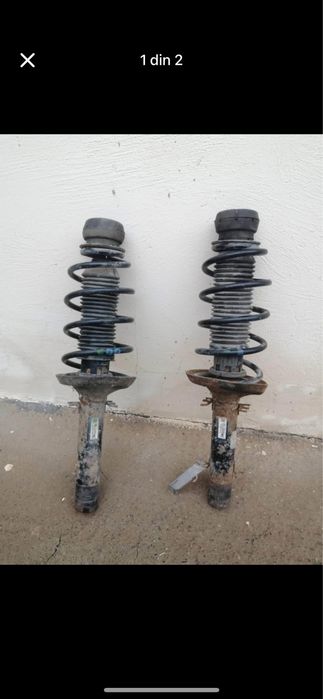 Vând amortizoare față golf 4