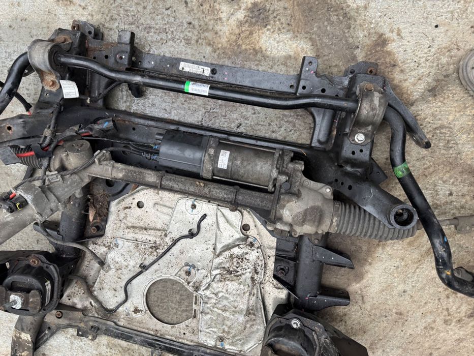 Suspensie Bmw X5 F15 X6 F16 caseta directie jug planetare fuzeta edc