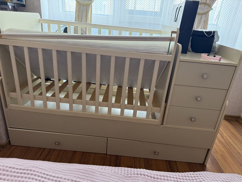 Продается Детская кровать трансформер.