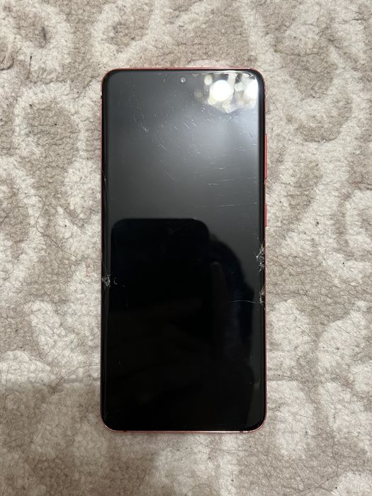 Продам Samsung S20