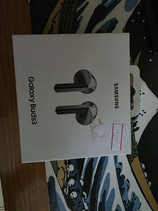 Продам Buds 3. Оригинал