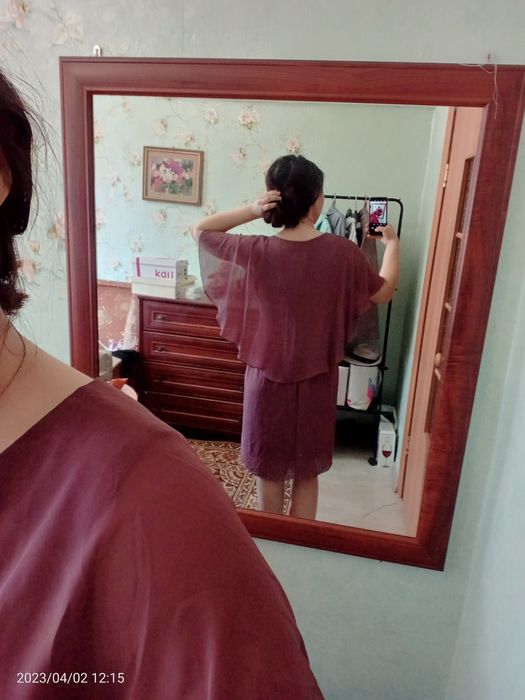 Продам хорошие платья 46-48