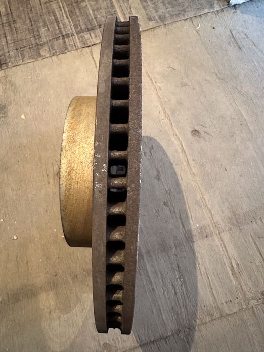 Диски тормозние на прадо120