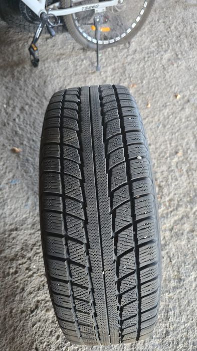 Продам зимние шины