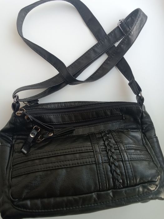 Продам женскую сумку