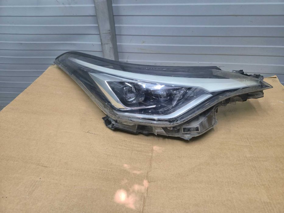 Far Dreapta Toyota C-HR C HR full led  An 2019 - 2022