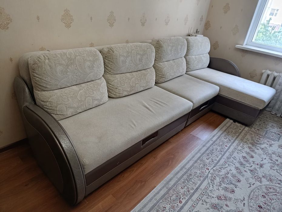 Диван 3 метра и кресло