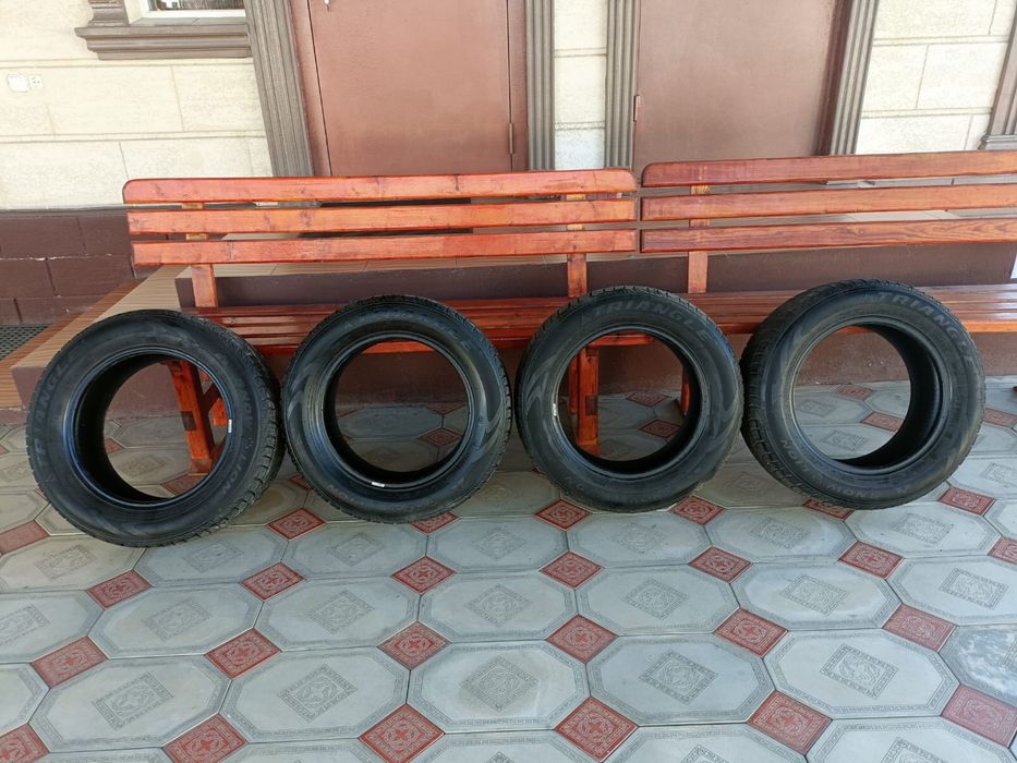 Продам резину комплект