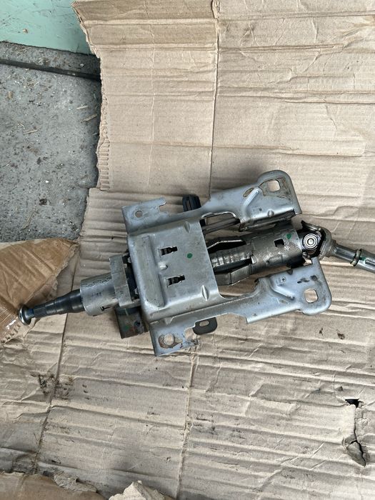 Рулевая колонка Пежо 308