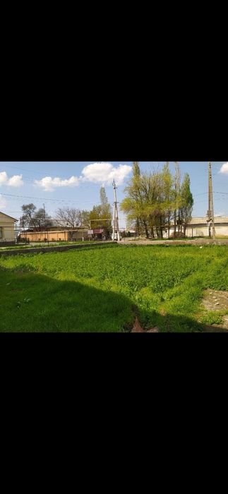 Srochna Yashnabod 3 sotx atrofida yer sotiladi