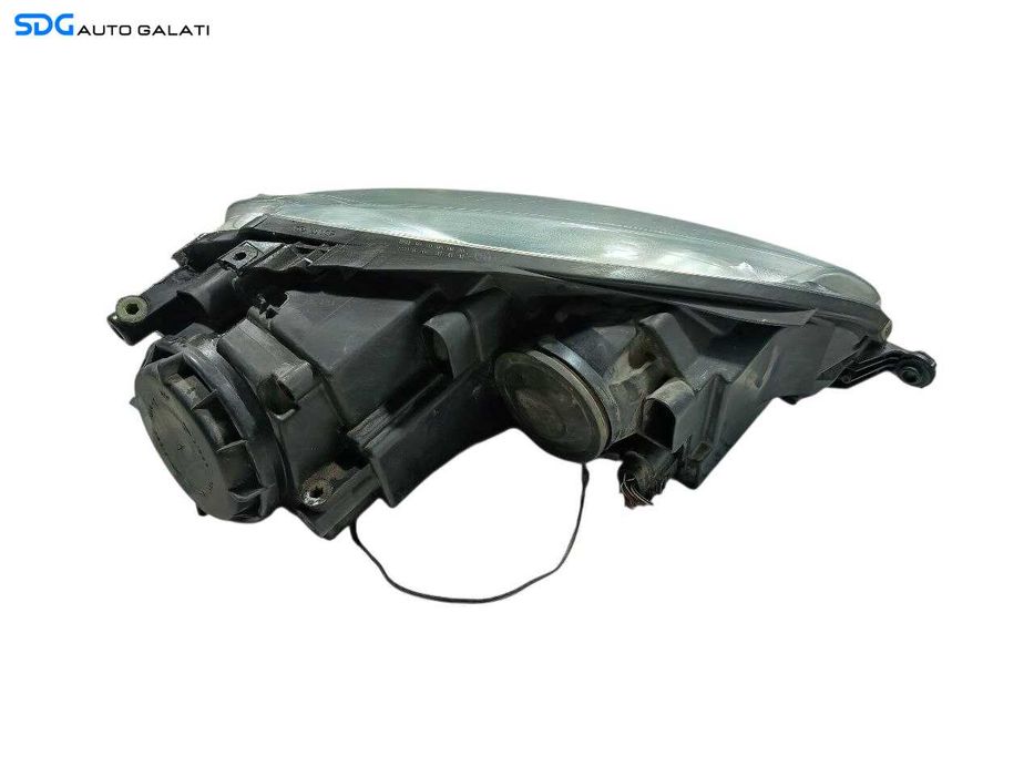 Far Stanga EUROPA FARA Xenon Volkswagen Golf 5 Hatchback Scurt 2004 - 2008 Cod 1K6941005P [LS0097]