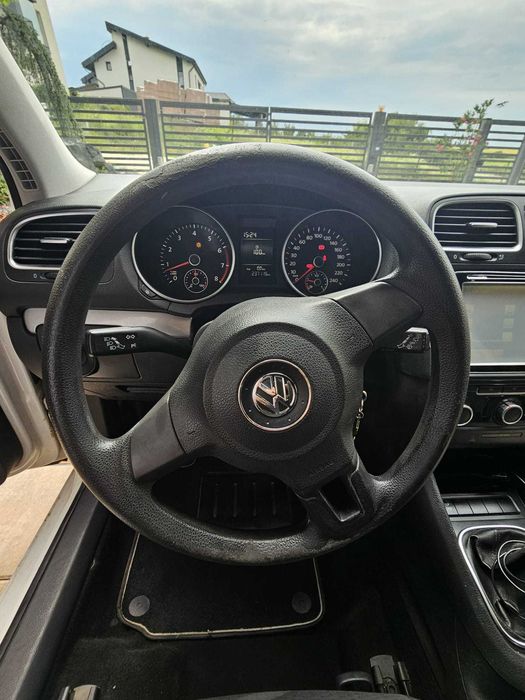 VOLKSWAGEN Golf 2010 — imagine 3