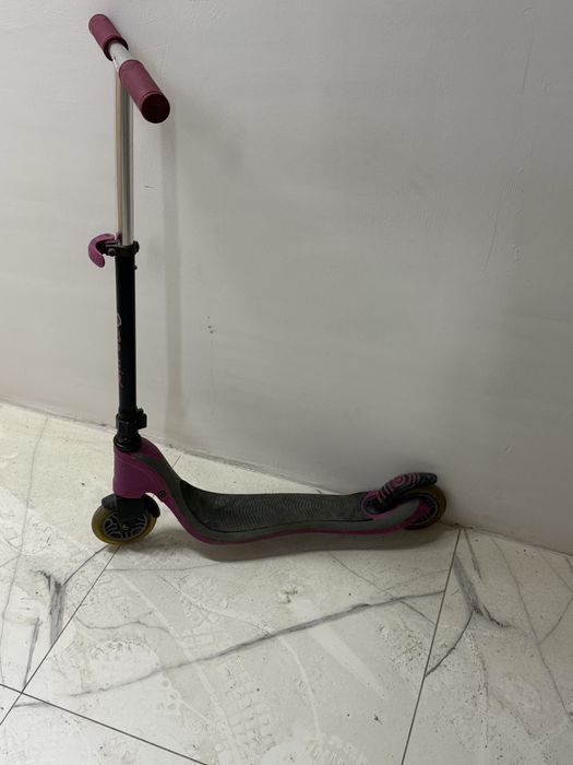 Самокат фирменный