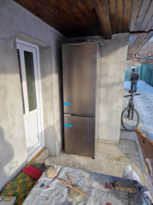 Frigider nou,nefolosit.