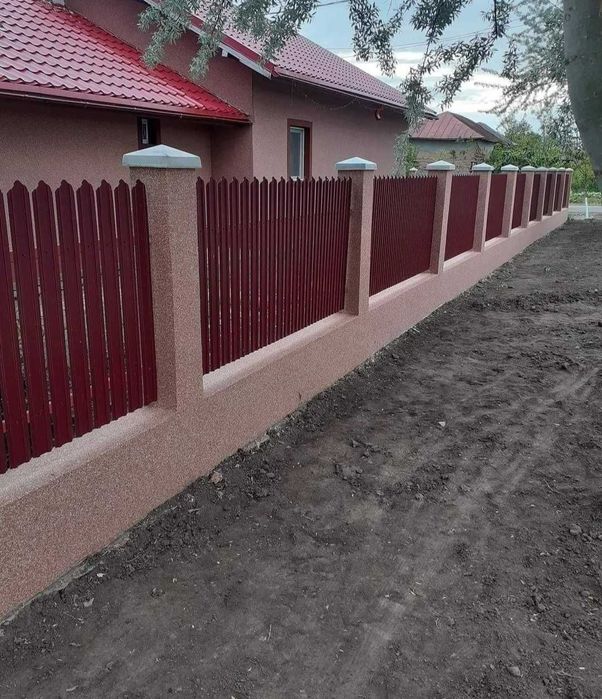 Executam garduri și porți la comanda clientului