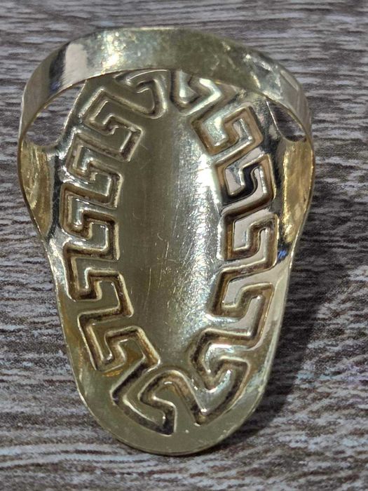 Златен пръстен дамски