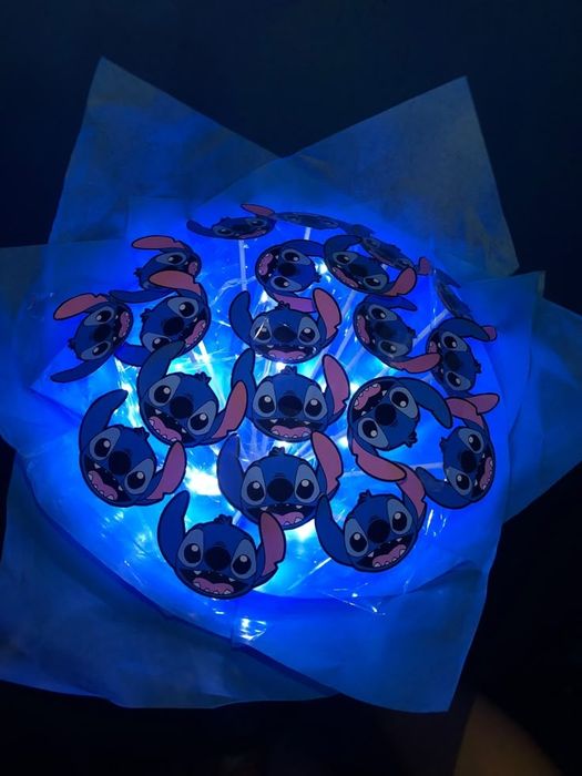 Букеты на заказ стичь и бмв