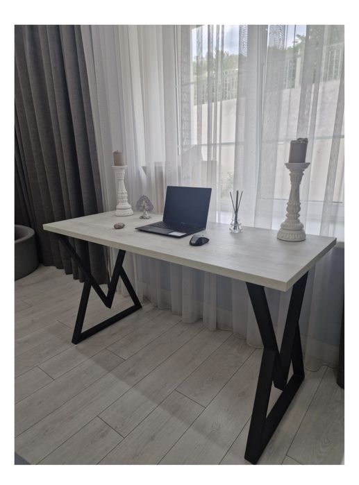 Большие столы в стиле лофт