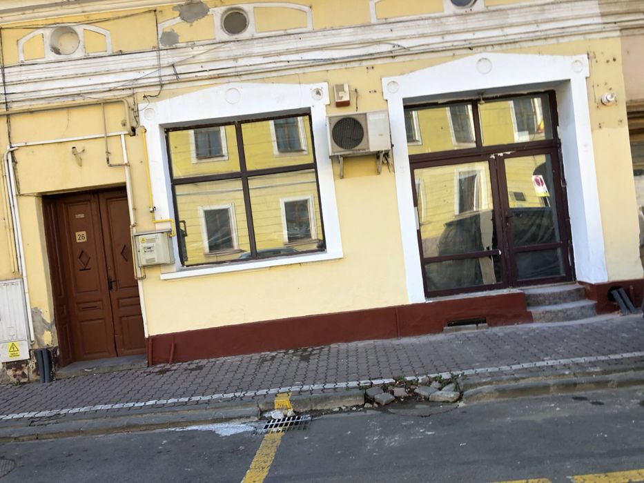 Investitie top Vand spatiu comercial ultracentral Oradea, Primariei, 120mp,ideal pentru servicii, comert, dubla utilizare inchiriere regim hotelier
