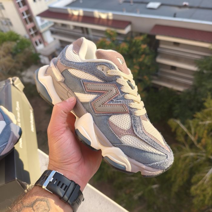 New Balance 9060 Navy Ice Wine 39.5