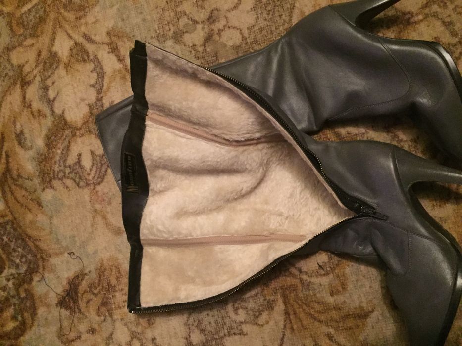 Сапоги женские   р 39-40