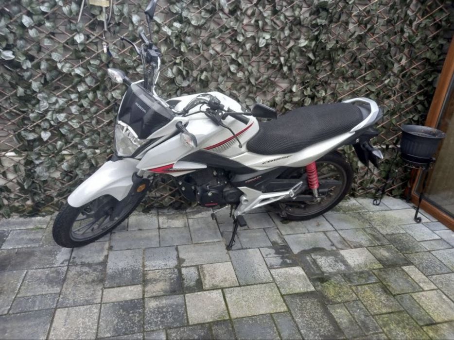 Motocicleta Honda 125