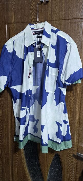 Camasa Tommy Hilfiger, M-L, originala, de vara, noua