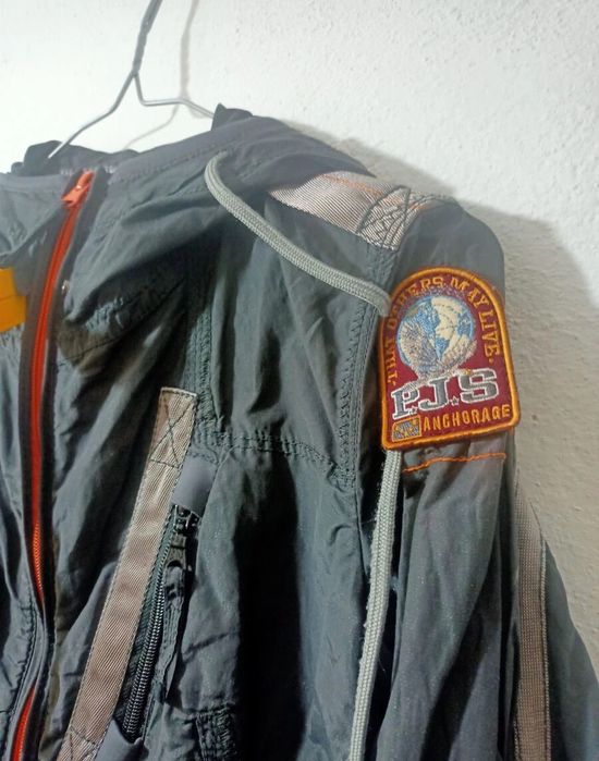 яке ветровка Parajumpers windbreaker